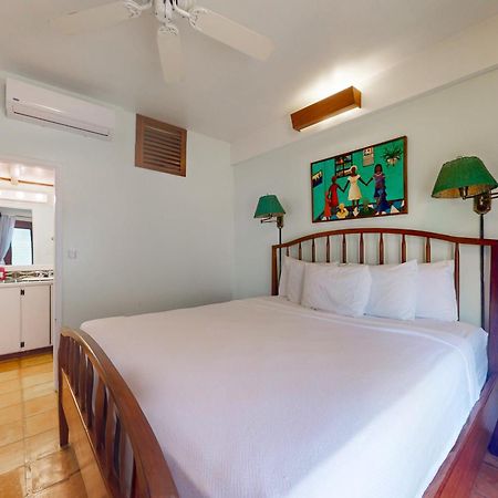 Beachside Villas Gold Standard Certified Placencia Quarto foto